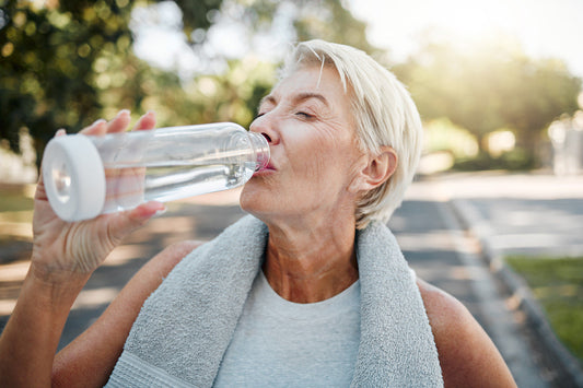 10 Signs of Dehydration in Seniors
